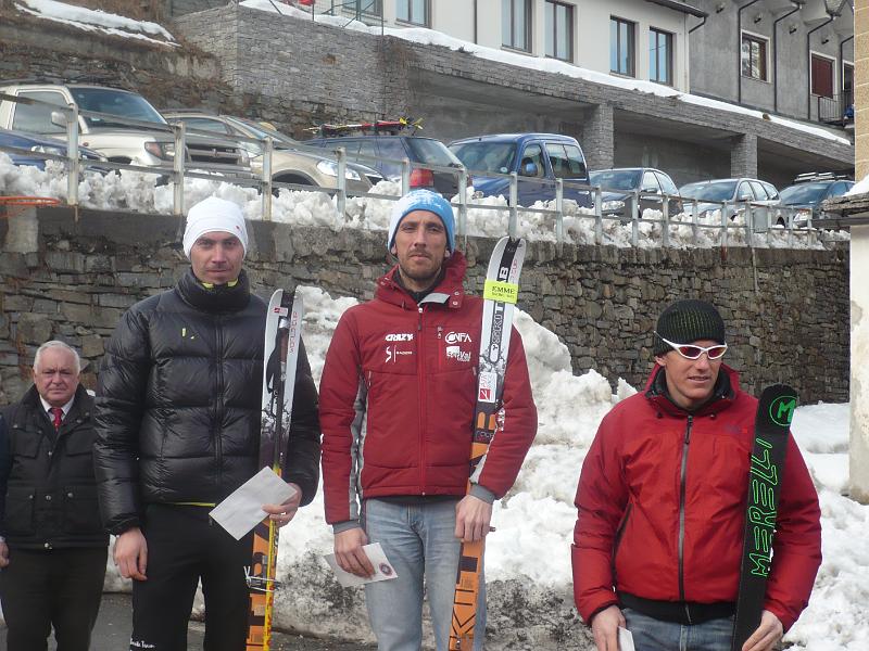 P1020157.JPG - Podio senior