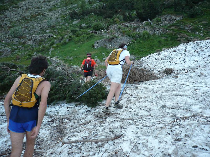 P1000162.JPG - Sul percorso della Biella Camino - alpe Pissa