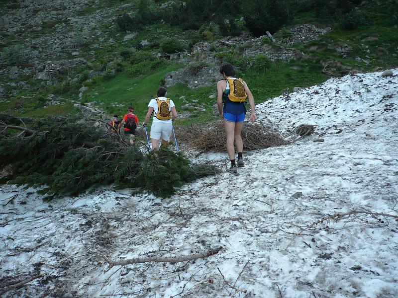 P1000163.JPG - Sul percorso della Biella Camino - alpe Pissa